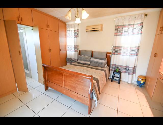 4 BEDROOM HOUSE FOR SALE IN RESERVOIR HILLS